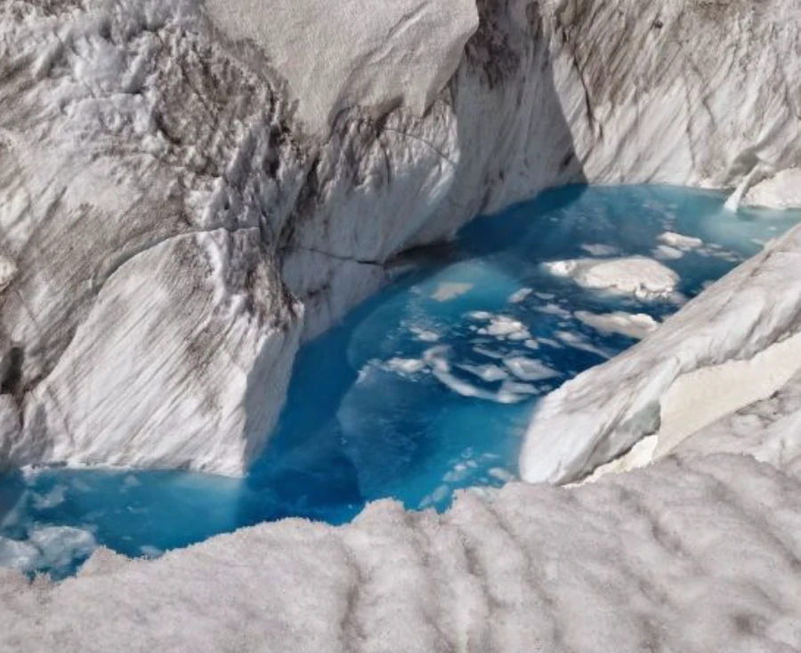 La Montblanc 1858 Iced Sea Automatic Date