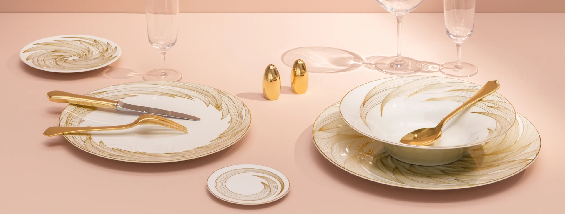 Le service Phénix, éclat d’été sur porcelaine de Raynaud Limoges